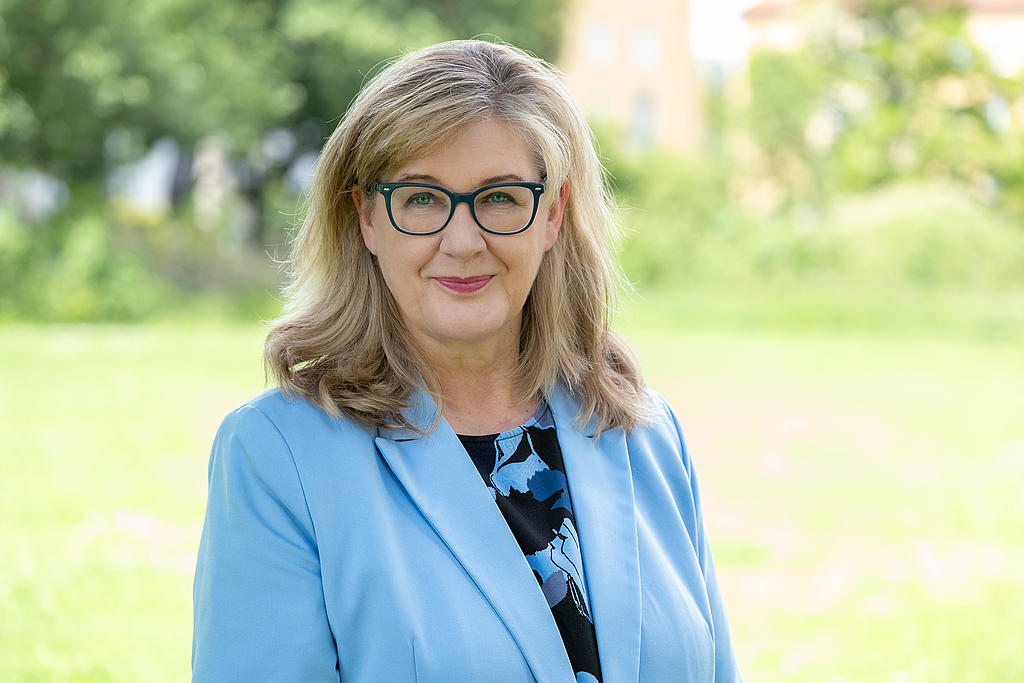Staatssekretärin Karin Arndt